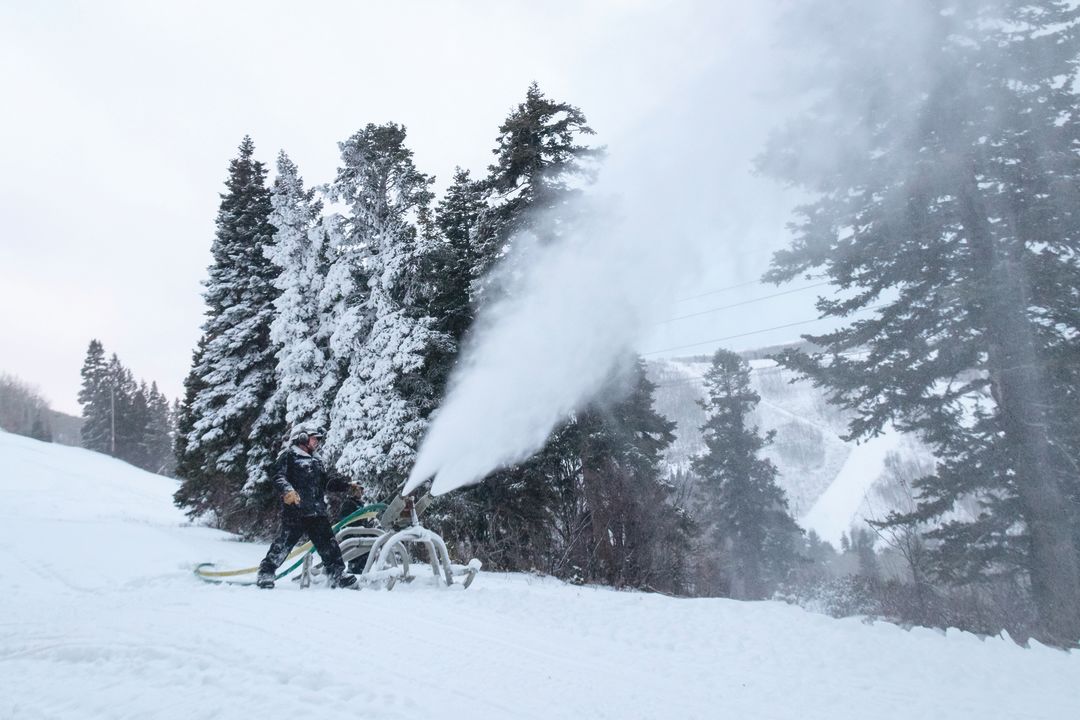 The science behind snowmaking at ski areas - The Washington Post