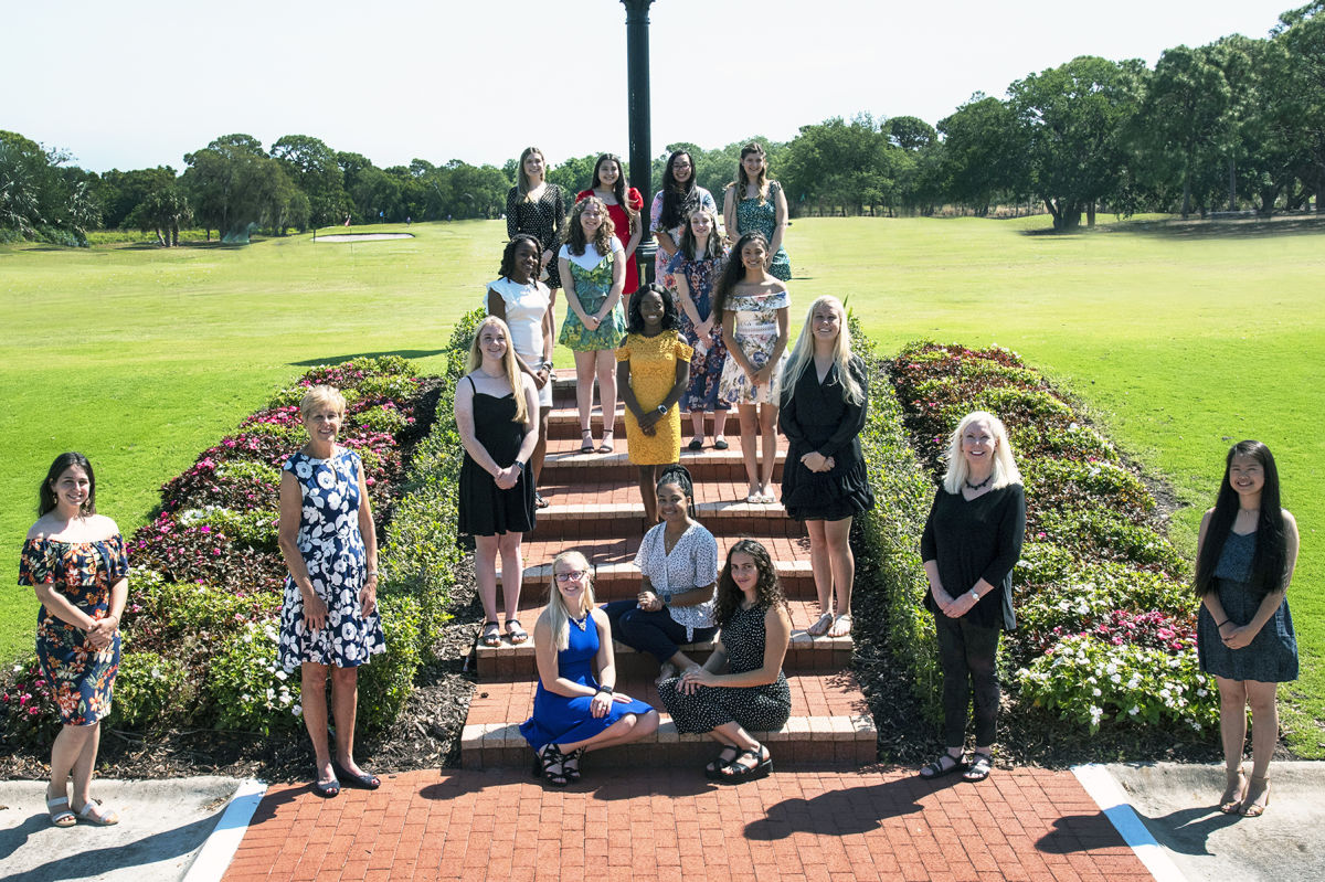 The Oaks Women's Club Awards 16 Scholarships Totaling ...