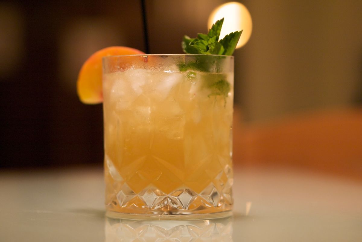 Food News: Oregon Legislature Passes To-Go Cocktails Bill - Vimarsana News