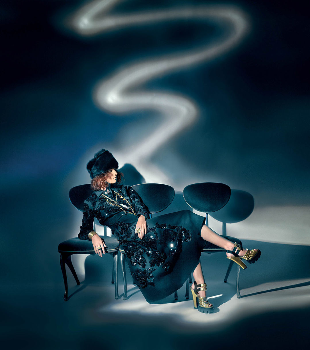 1113 black light dress smoke onfntn