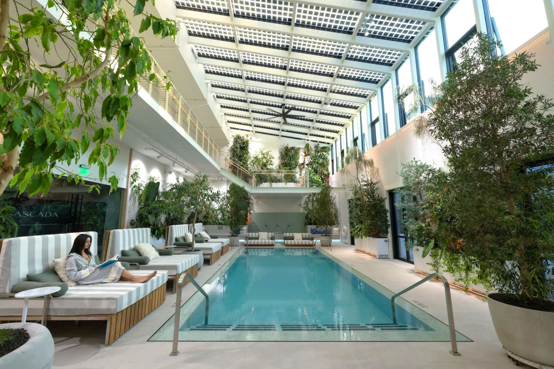 cascada-luxury-hotel-pool_wdm0tz Boutique Hotel and Thermal Spa Cascada Opens in Alberta Arts District