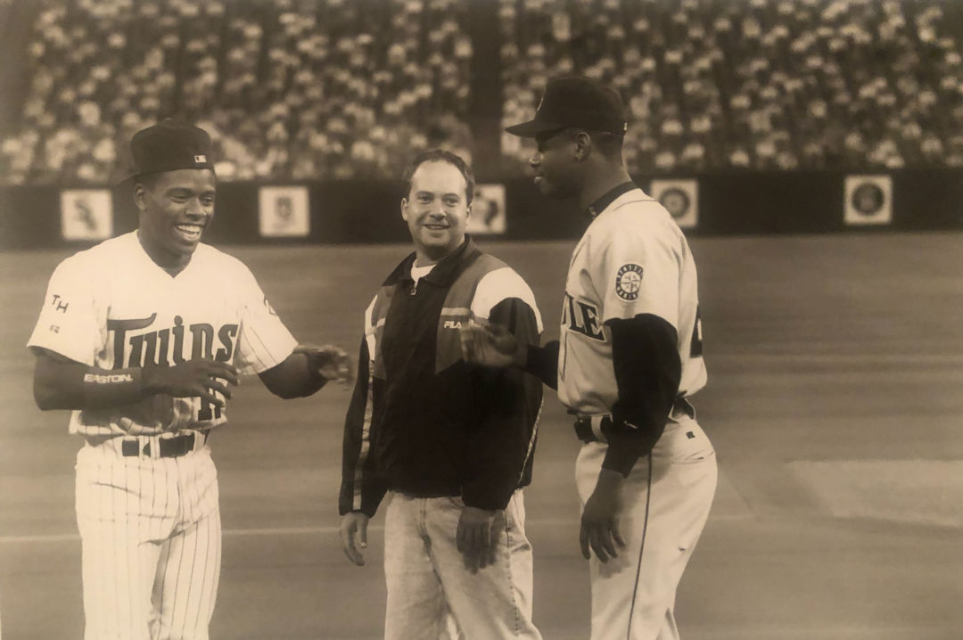 Ken Griffey Jr The Kid Seattle Baseball Legend Signature Vintage
