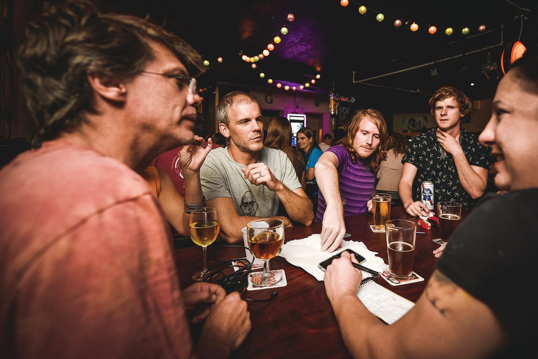Buzztime Bar and Restaurant Trivia - How to Host a Trivia Night