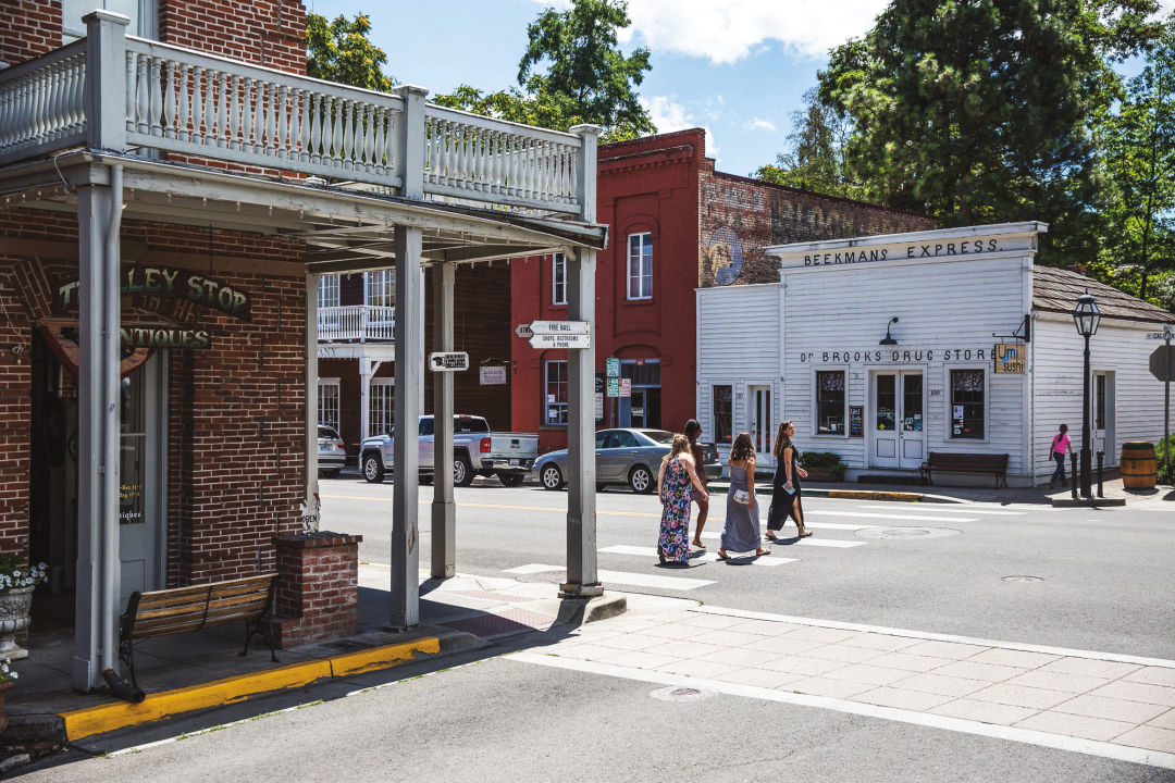 1017 wine country escapes rogue valley jacksonville fqzbpp