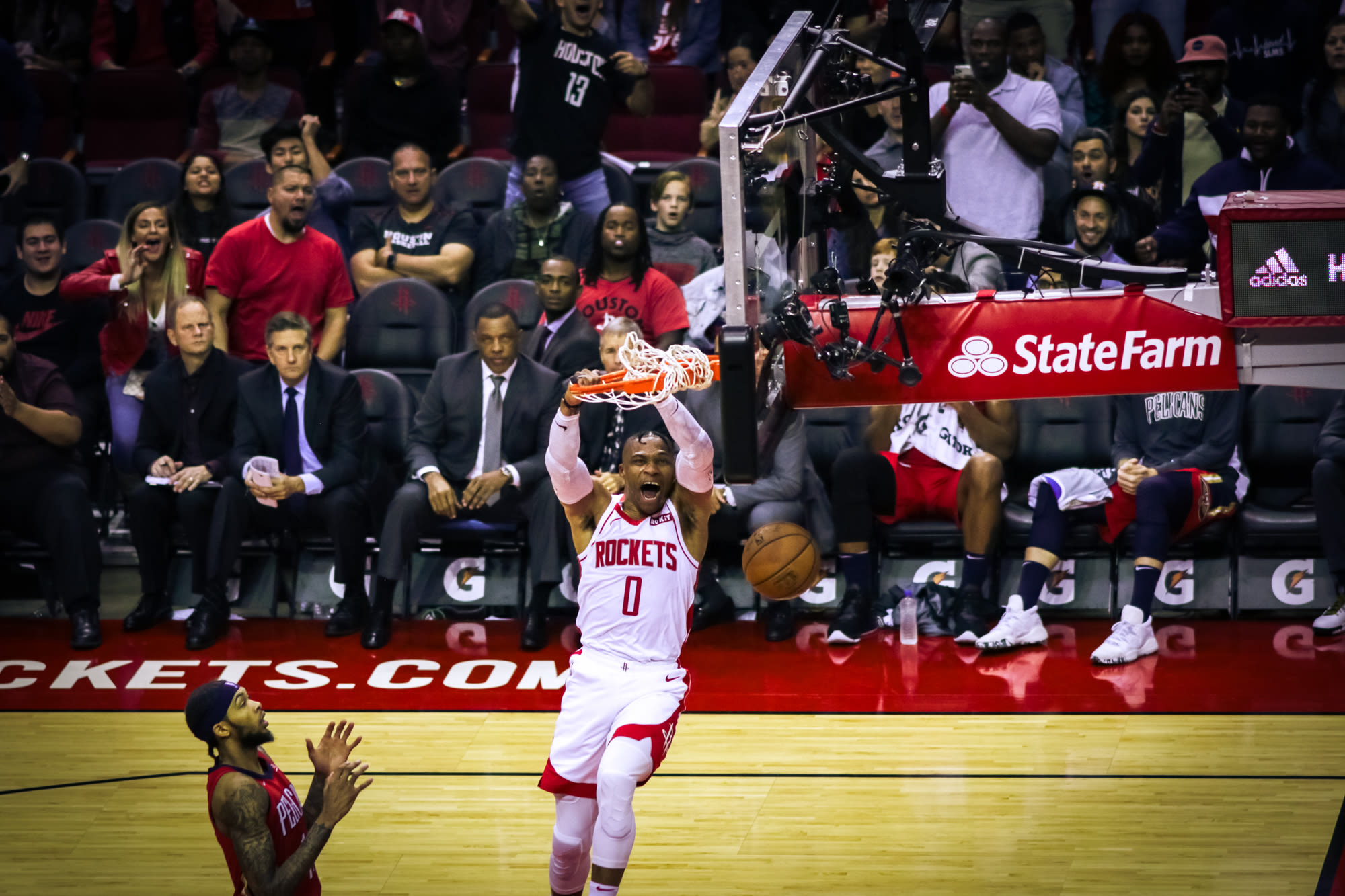 Houston Rockets Join Forces with Credit Karma Money