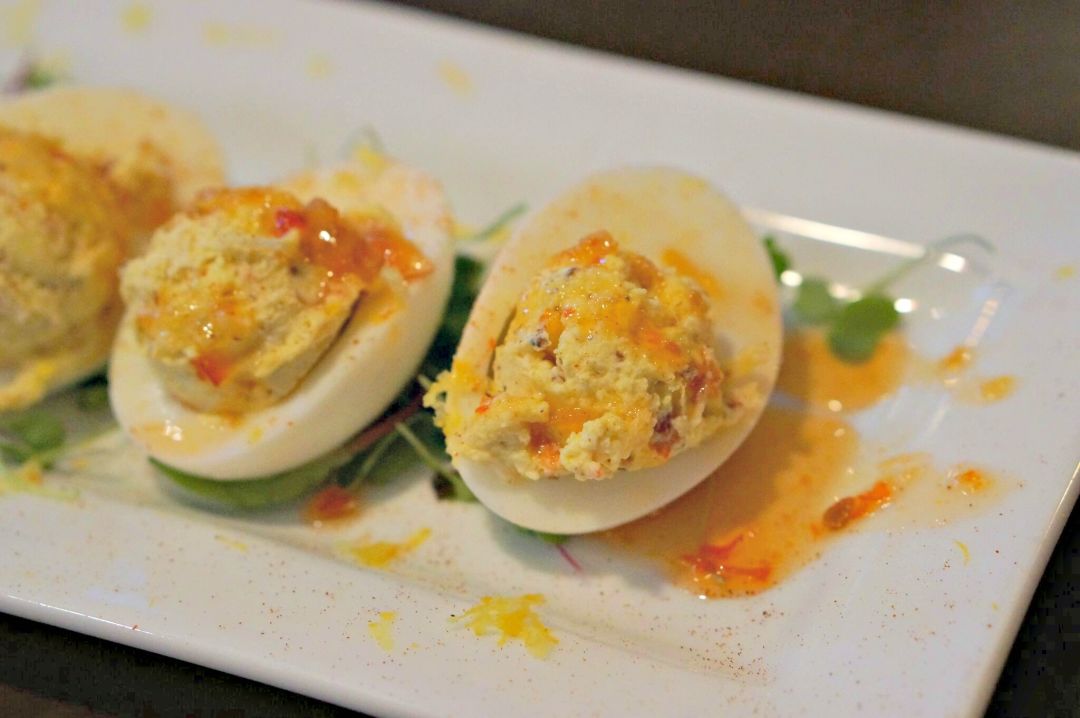 Deviled eggs erb52y