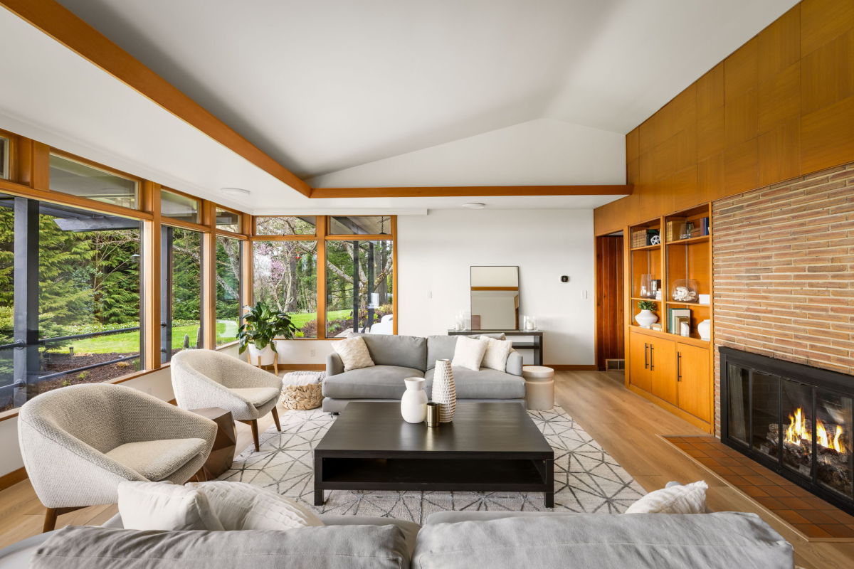 An Architect-Designed Midcentury in the Forest Park Neighborhood