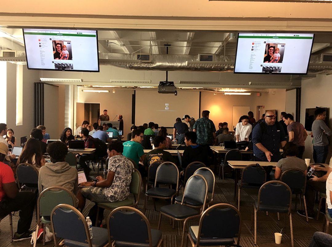 Hackathon photo c0u1jh