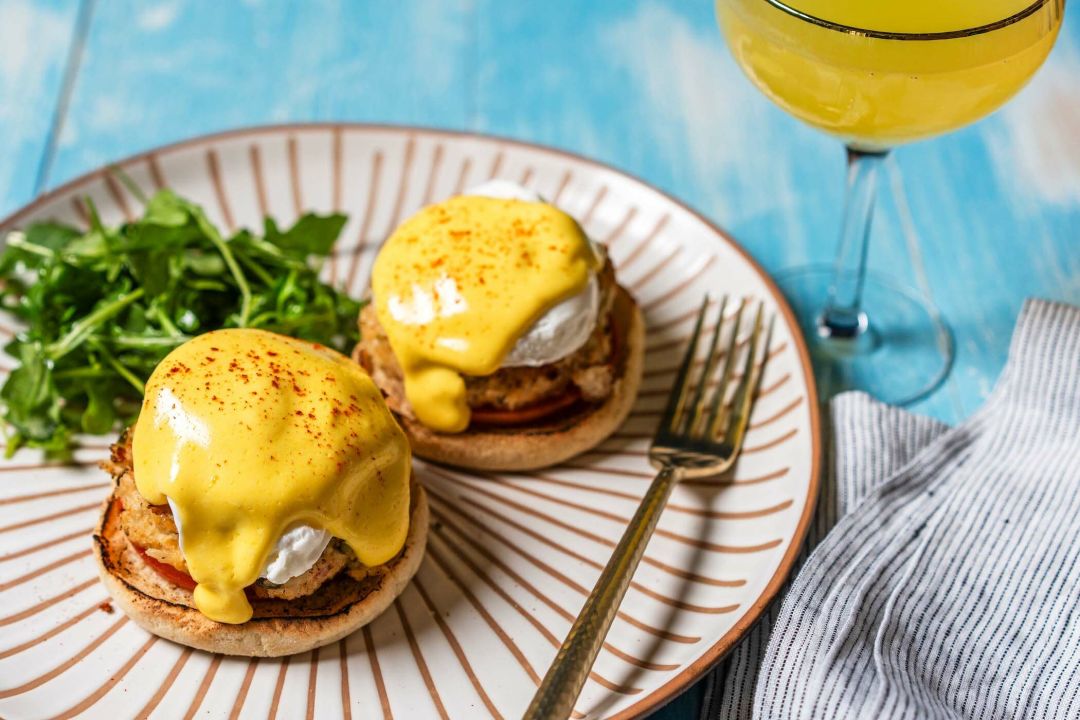 Crab cakes Benedict at Tommy Bahama.