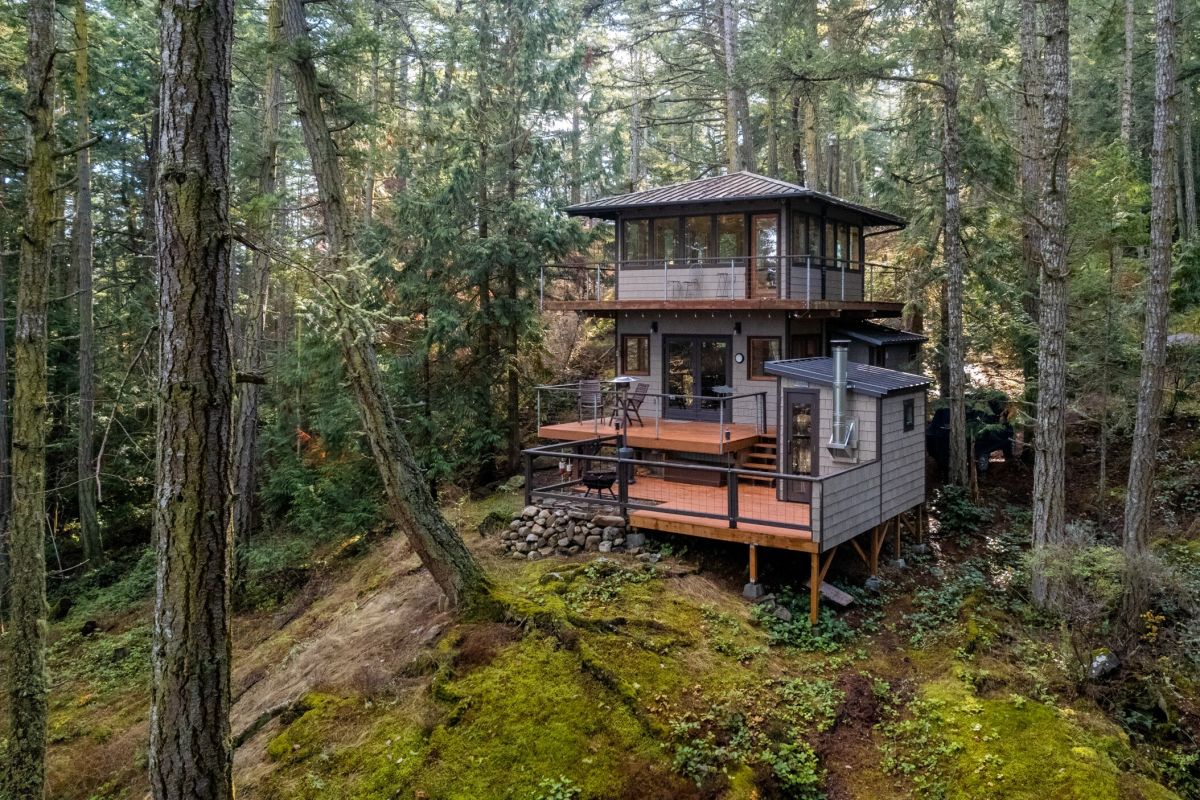 Property Watch A Remote Watchtower Cabin in the San Juans Seattle Met