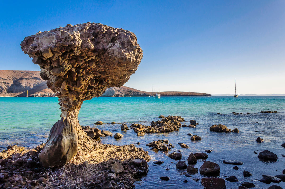 la-paz-mexico-beach-vacation-baja_1704890011_v2dnyn La Paz Is the Mellow Mexico Vacation You Need Right Now