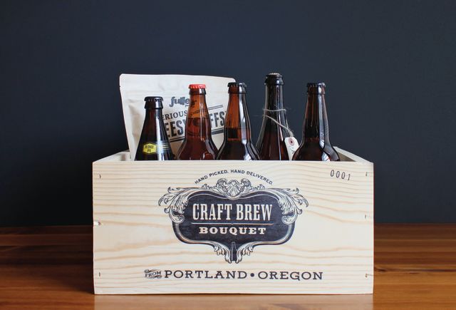 Pomo 0317 trophy case craft beer bouquet im5jds