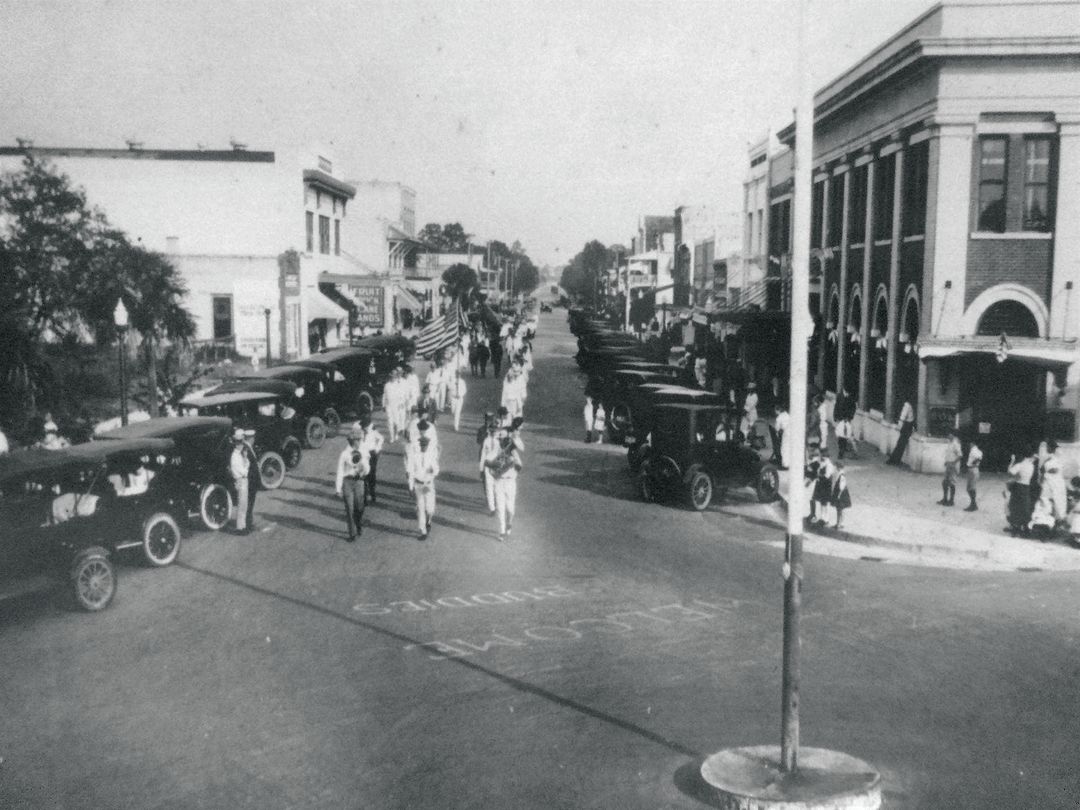 The "Welcome Buddies" site at Five Points was the location for a big parade of veterans on Armistice Day in 1919.