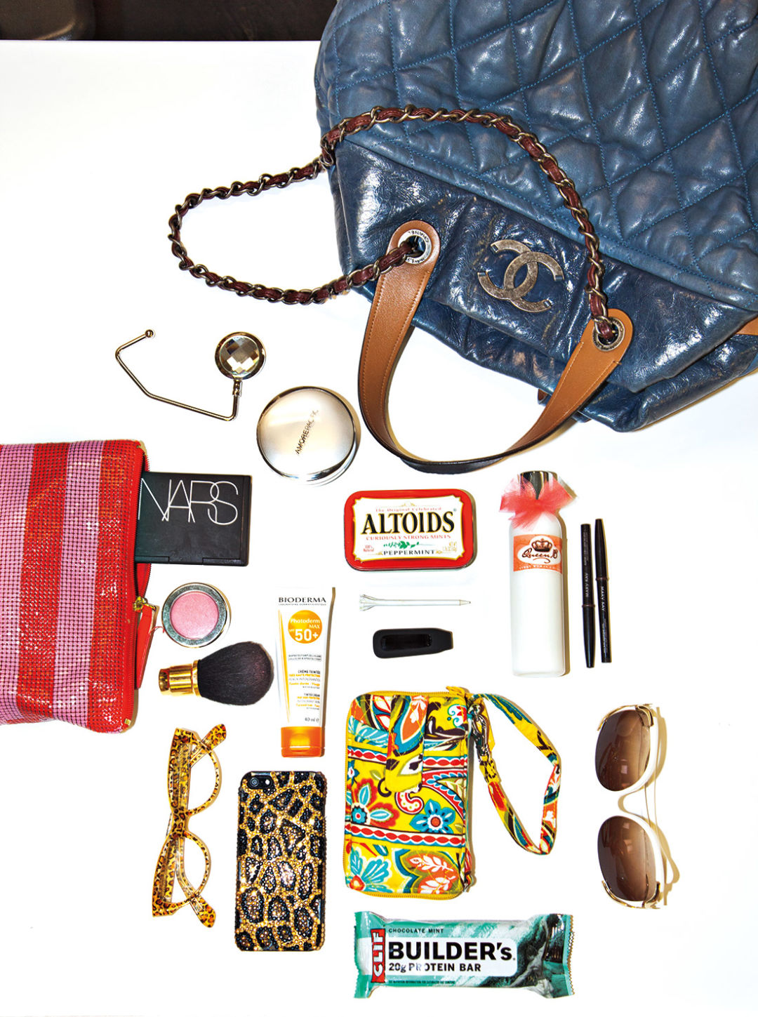 0713 whats in your bag bag contents m1zoow