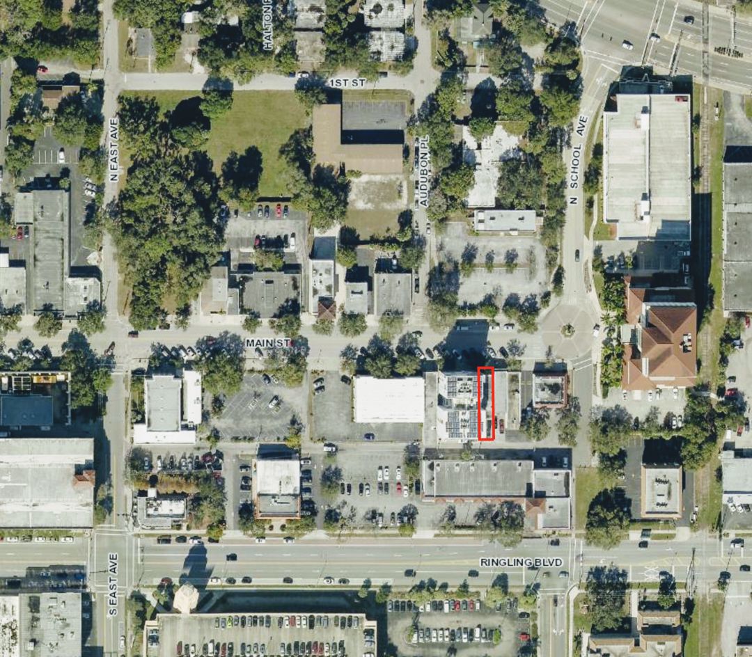 2180 main st.  sarasota jlxlmc