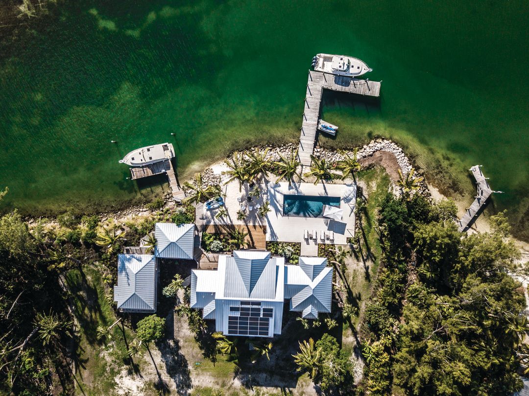 Home Tour: A Dream Retreat on Jewfish Key