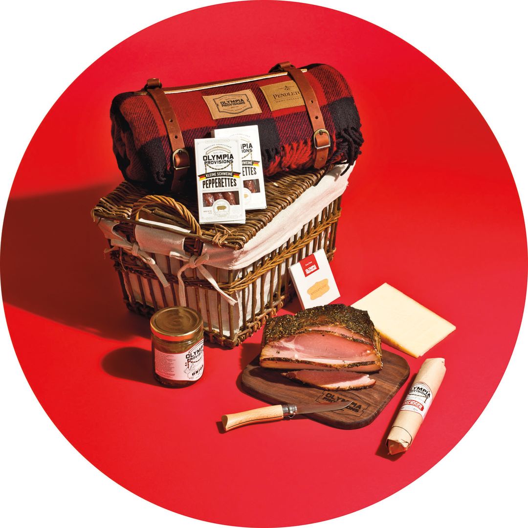 Pomo 1216 gift guide giant basket qki3fe