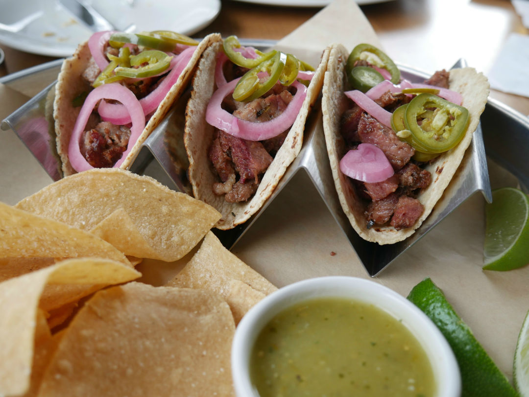 Biggios tacos srzurd