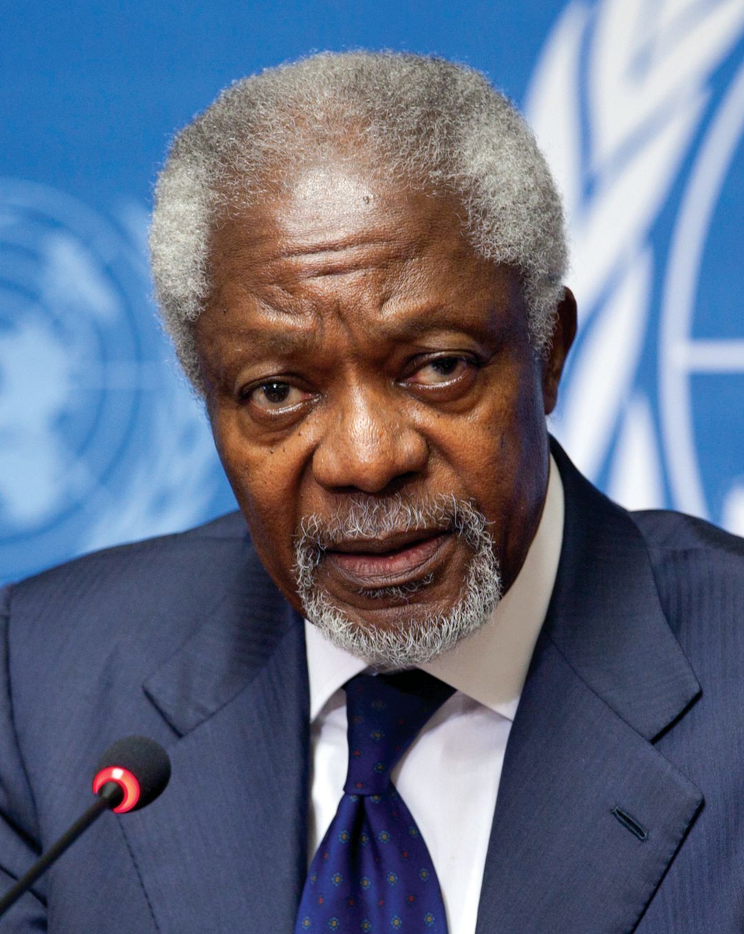 Kofi annan 2012  cropped  j2jygb