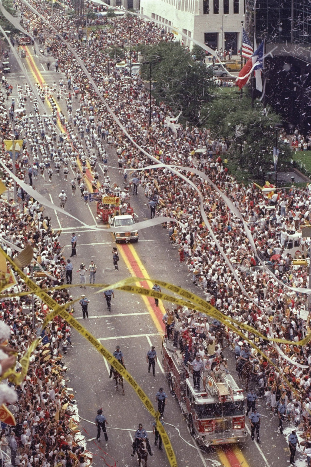 0715 history houston rockets downtown ticker tape parade zv426k