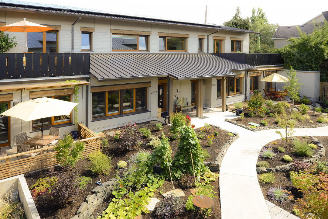 4. ankernyrow courtyard jon jensen vwcruw