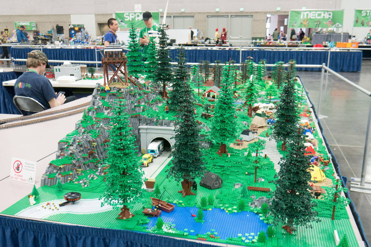 The Northwest’s Biggest Lego Convention Is Coming to Portland