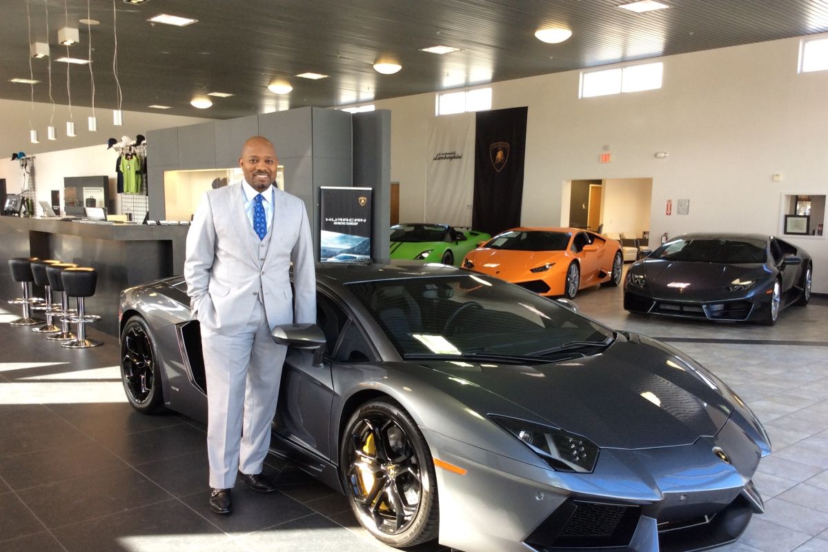 What I Wear To Work Bmw Of Sarasota S Victor Young