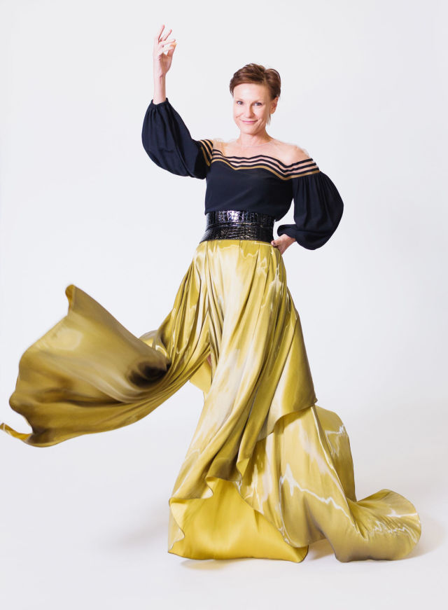 Alexandra knight ba9pw0