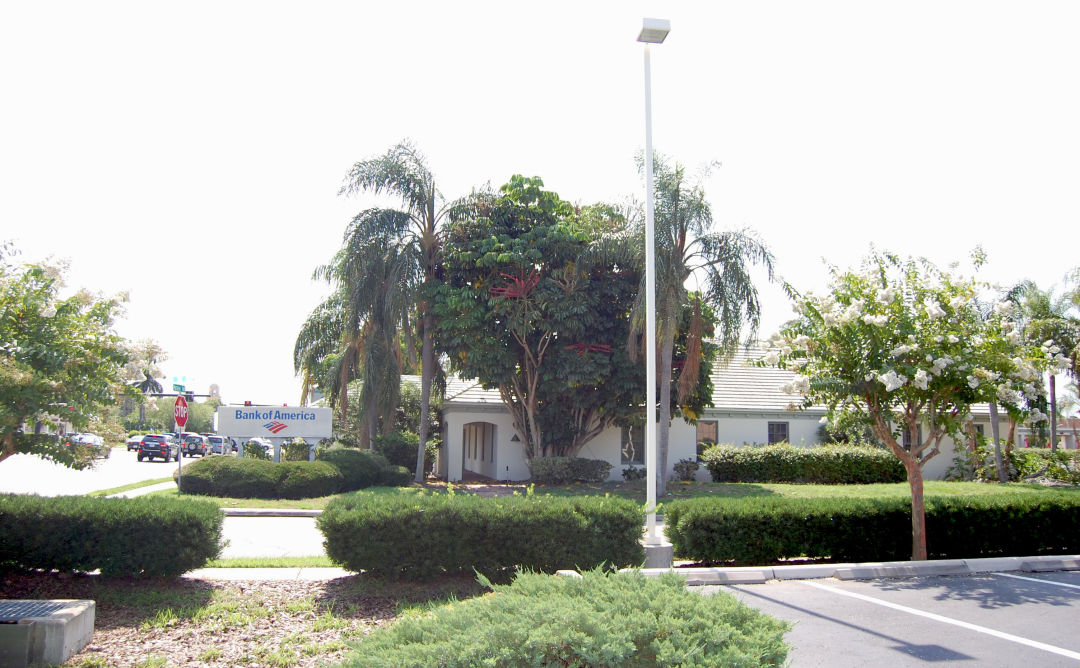 4311 manatee ave. w. bradenton m4xcv4