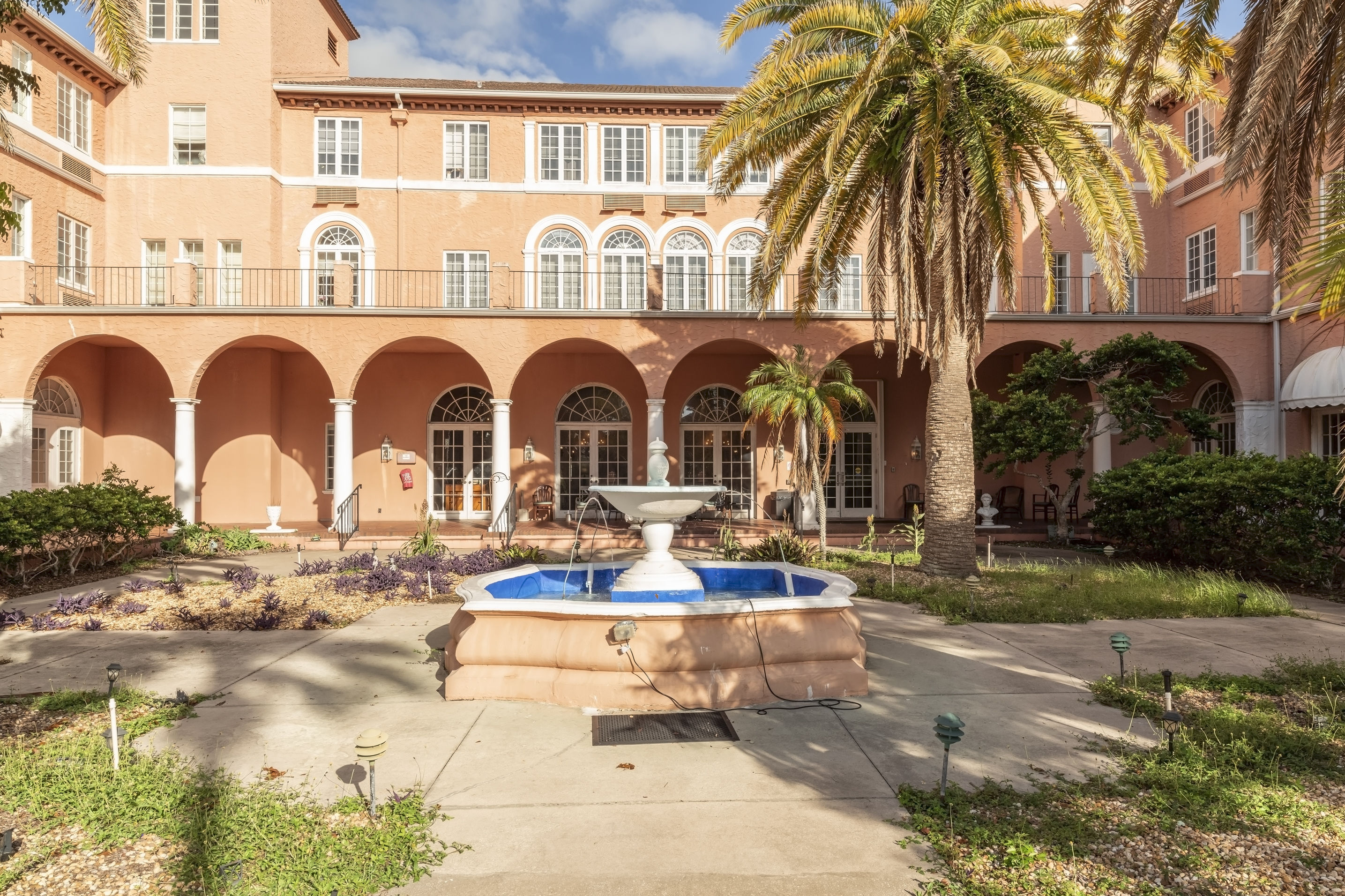 The Midcentury Modern Walter Farley Residence in Venice is One of Florida’s 2020 ‘11 to Save