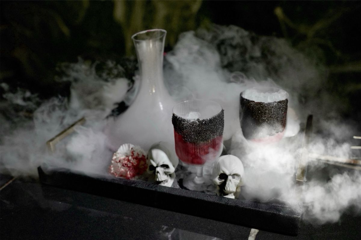 Where to Find Halloween Cocktails and Spooky Bars in Houston 2025