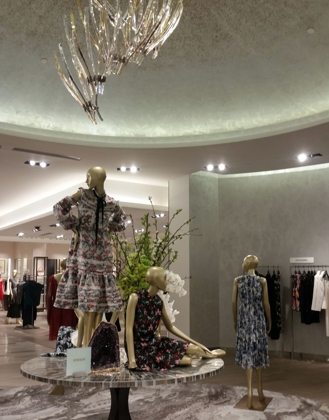 The Galleria - Saks Fifth Avenue Renovation - The Beck Group