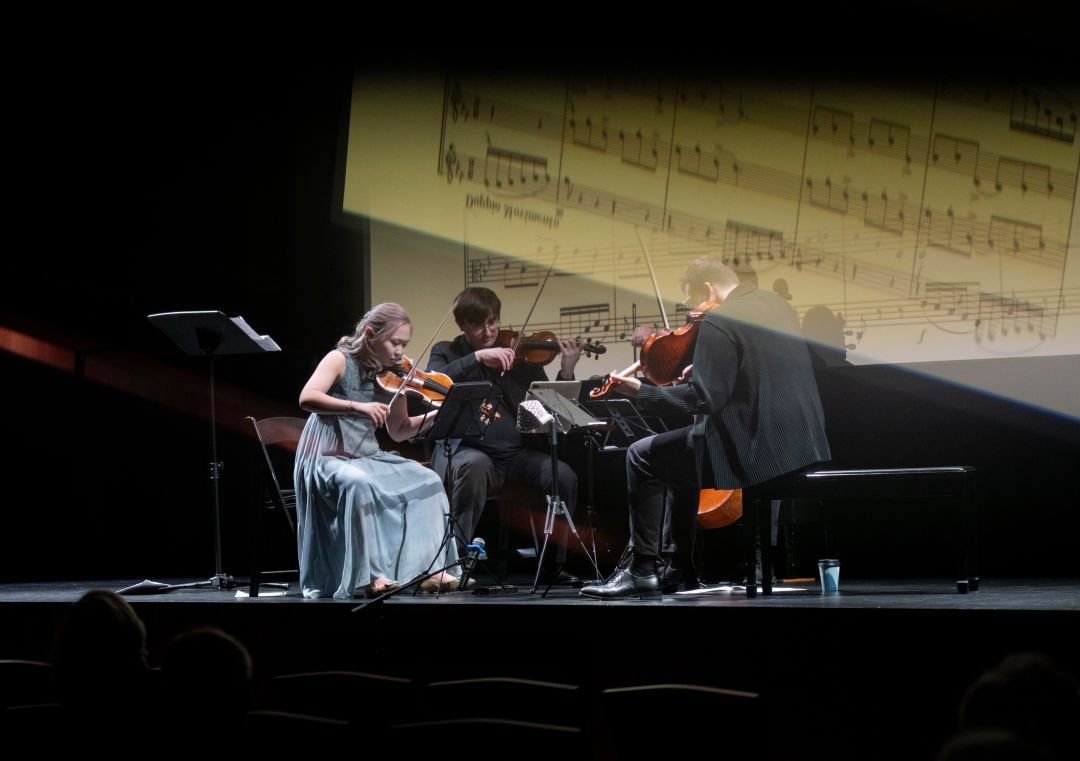 A Renowned Classical Quartet Has Moved Into a Seattle Retirement Facility 3 Balourdet Quartet skyline memory care Chona