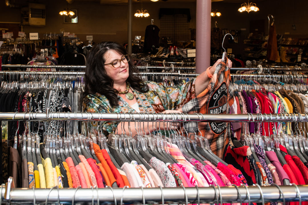 What is clothing consignment?, Consignment