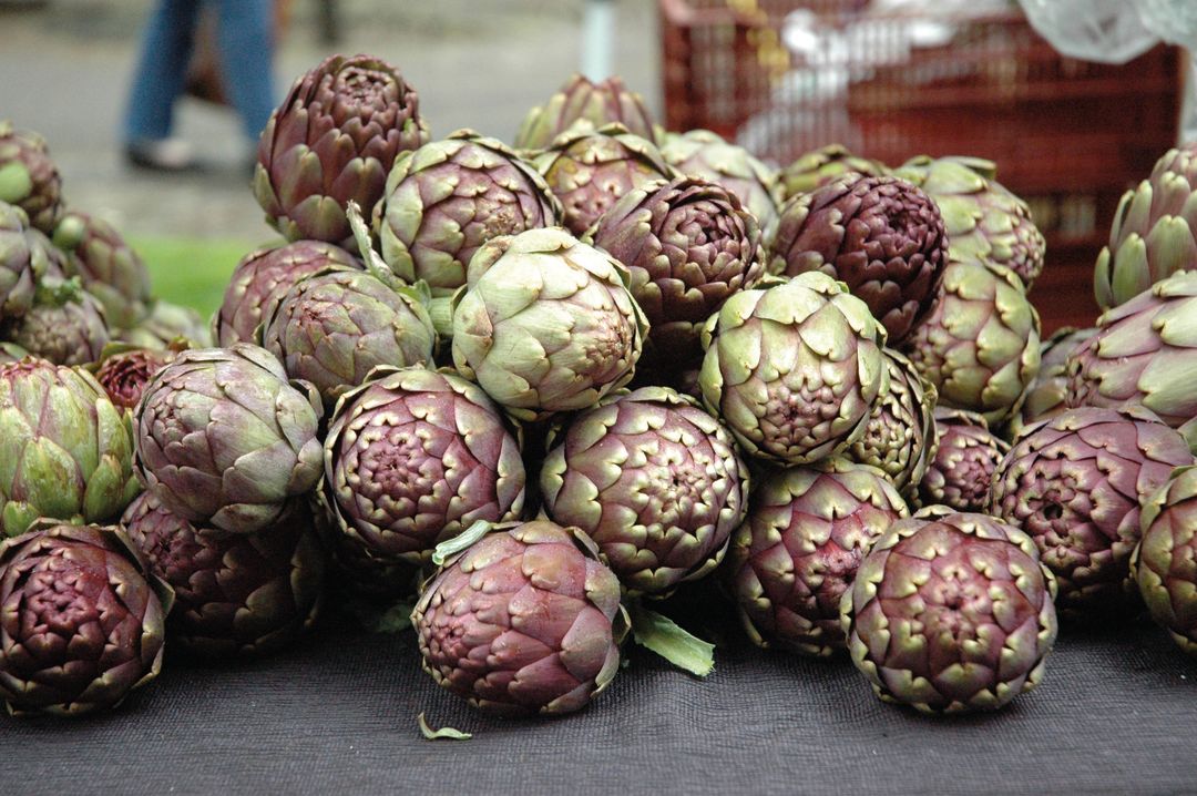 Pomo 0716 farmers market artichokes xusgq8