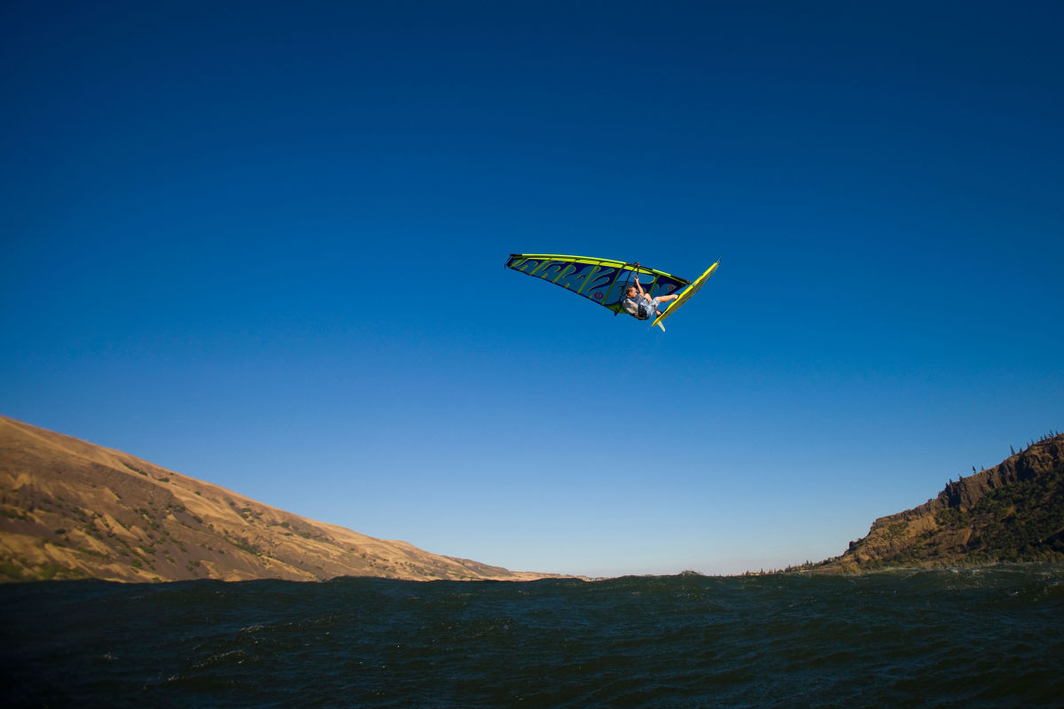 Columbia River Swim Spots and Beaches Under 90 Minutes from Portland