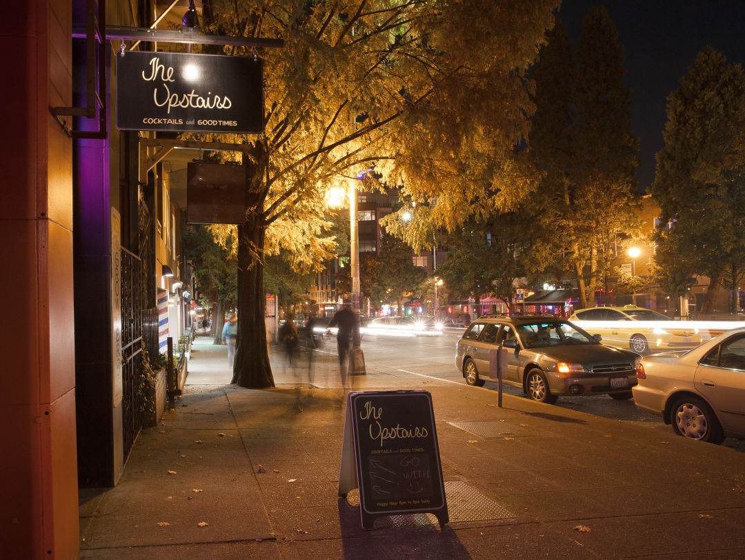 Theupstairs belltown 20 cfvkm8