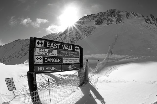 Cosu winter 2014 heaven above east wall closed ifjtwu