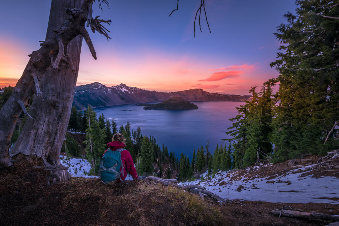 Crater lake girl n0a1cj