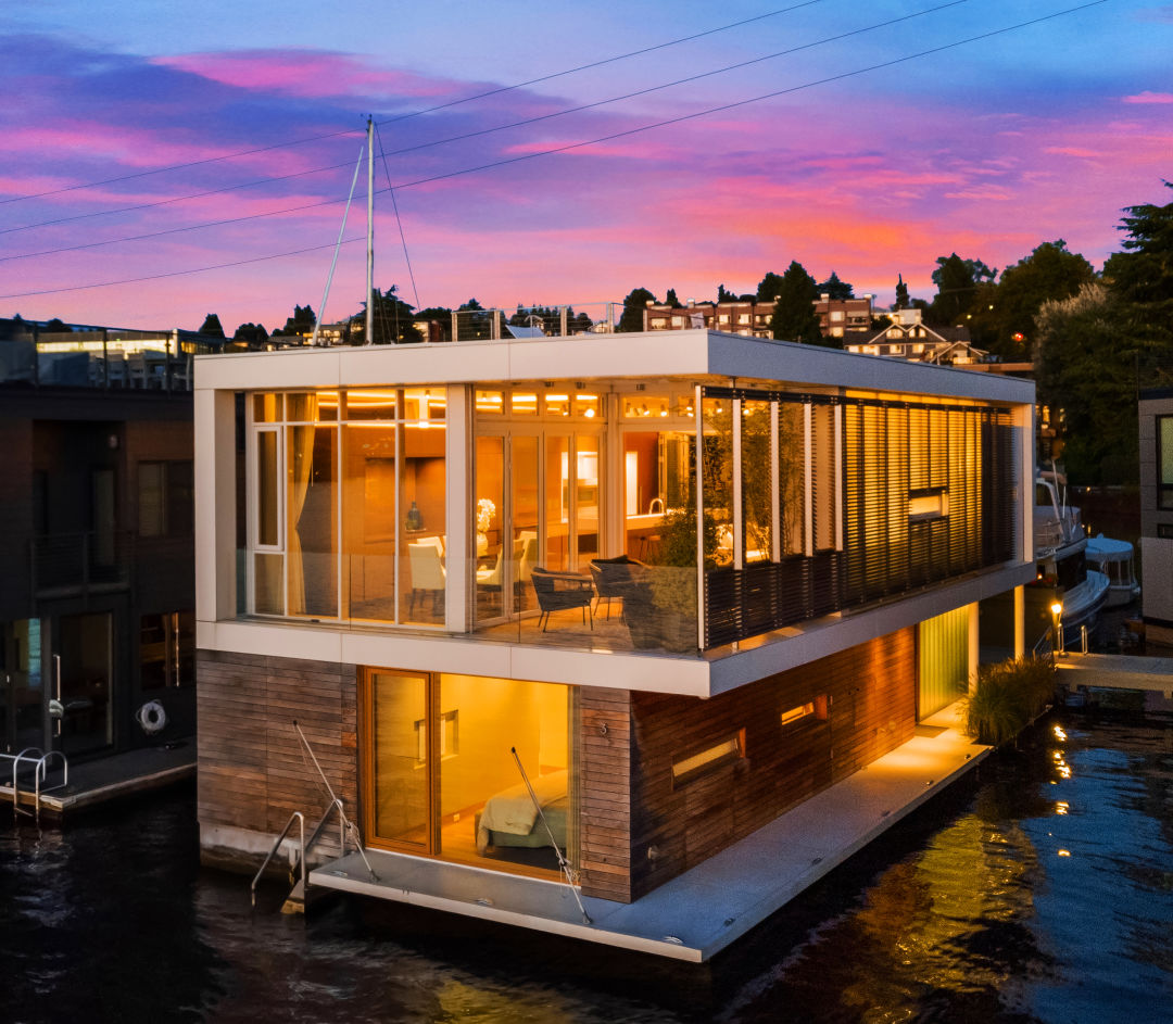 In Seattle, a Modern Home That Looks Toward the Sky and the Water