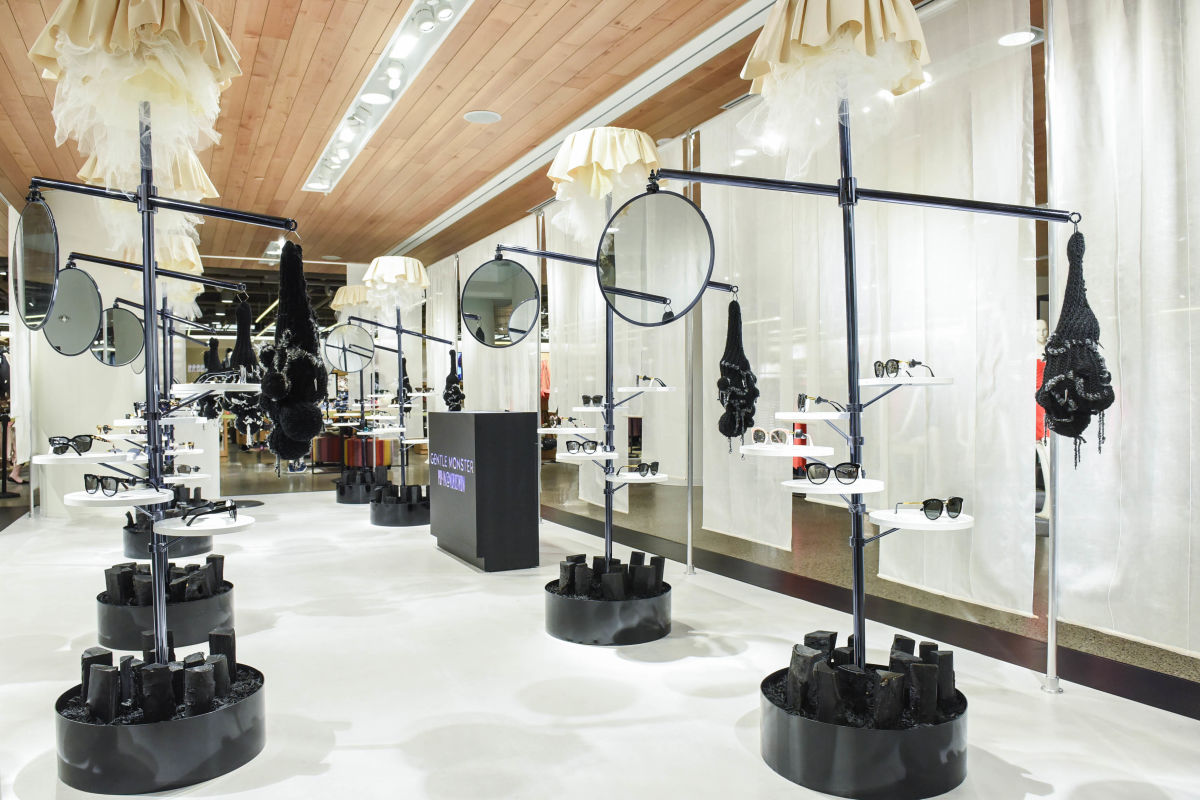 Gentle Monster - Gentle Monster Nonhyun Flagship Store