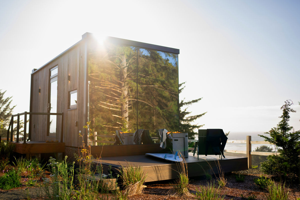 How the Mirror Cabin Took Over the Luxury Camping World