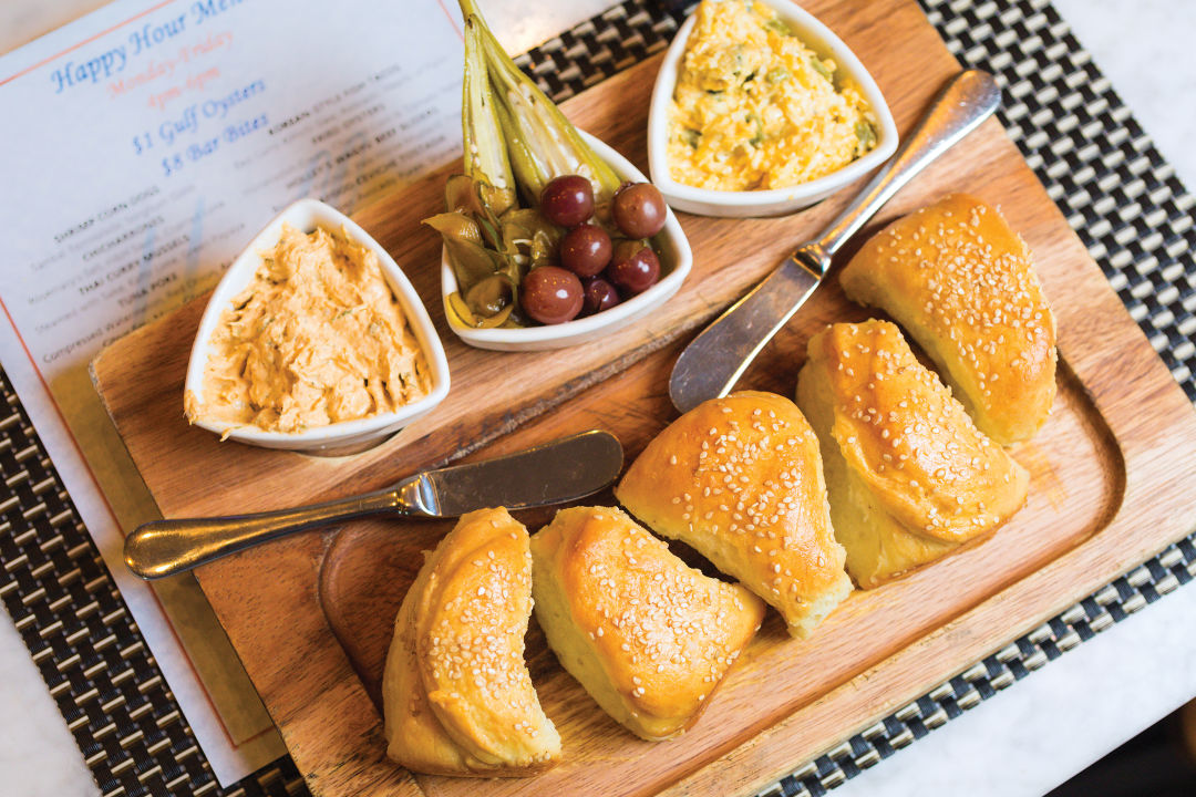 1117 houstoniaholidayfoodguide holleys 6 of 7 qb3nmf