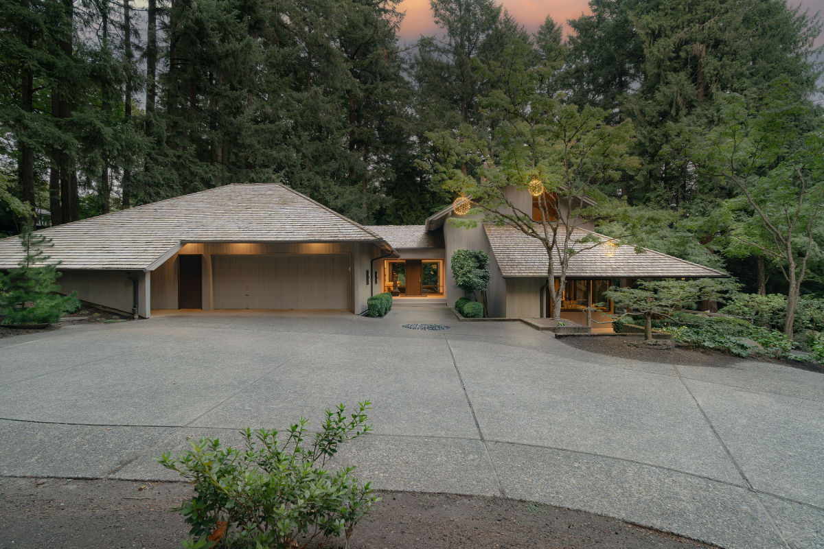 Property Watch: A Saul Zaik Gem with a Modern Makeover