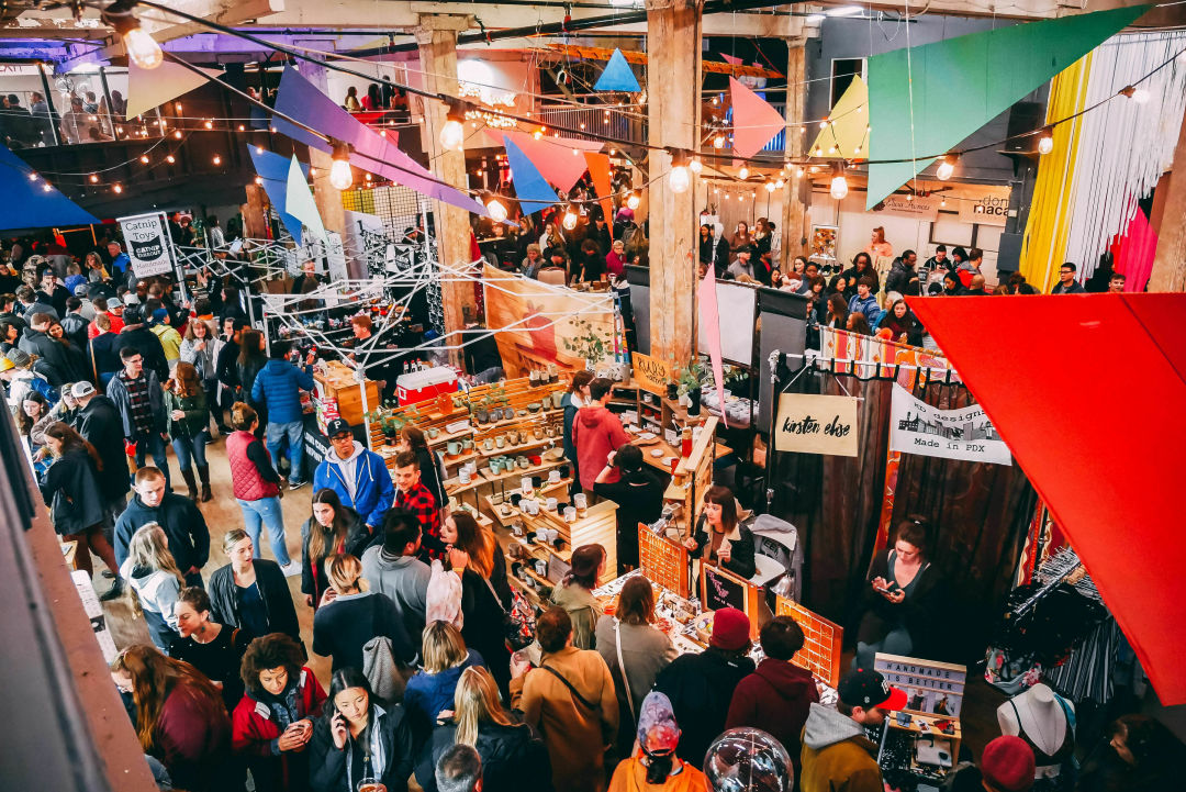 Night_Market_courtesy_emma_evans_rsr7ry Your Quintessential Portland Bucket List: 50 Things to Do in Town