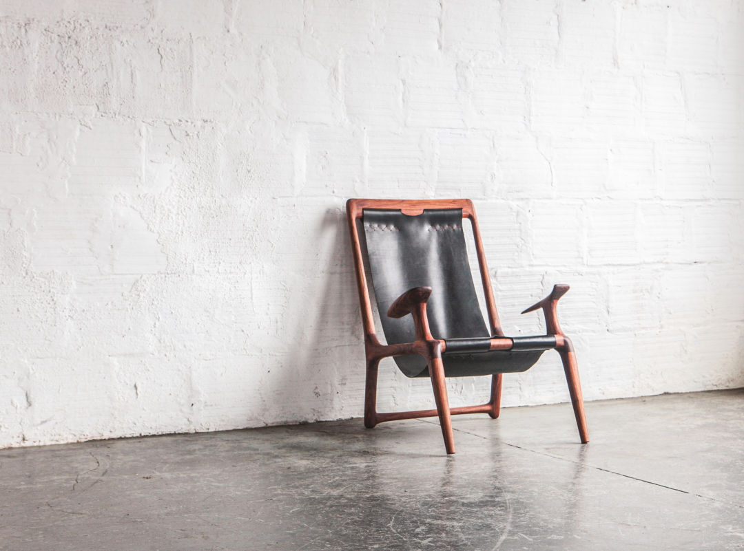 0418 show tell fernweh sling chair krzagy