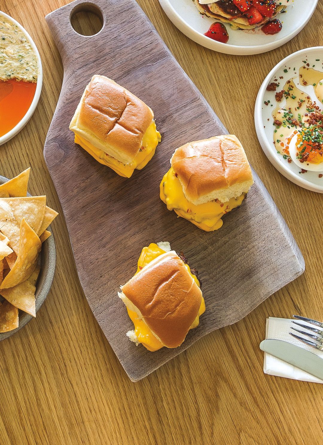 canard-best-burger-steamburger_stuart-mullenberg_qq4qbp Where to Find Portland’s Best Burgers