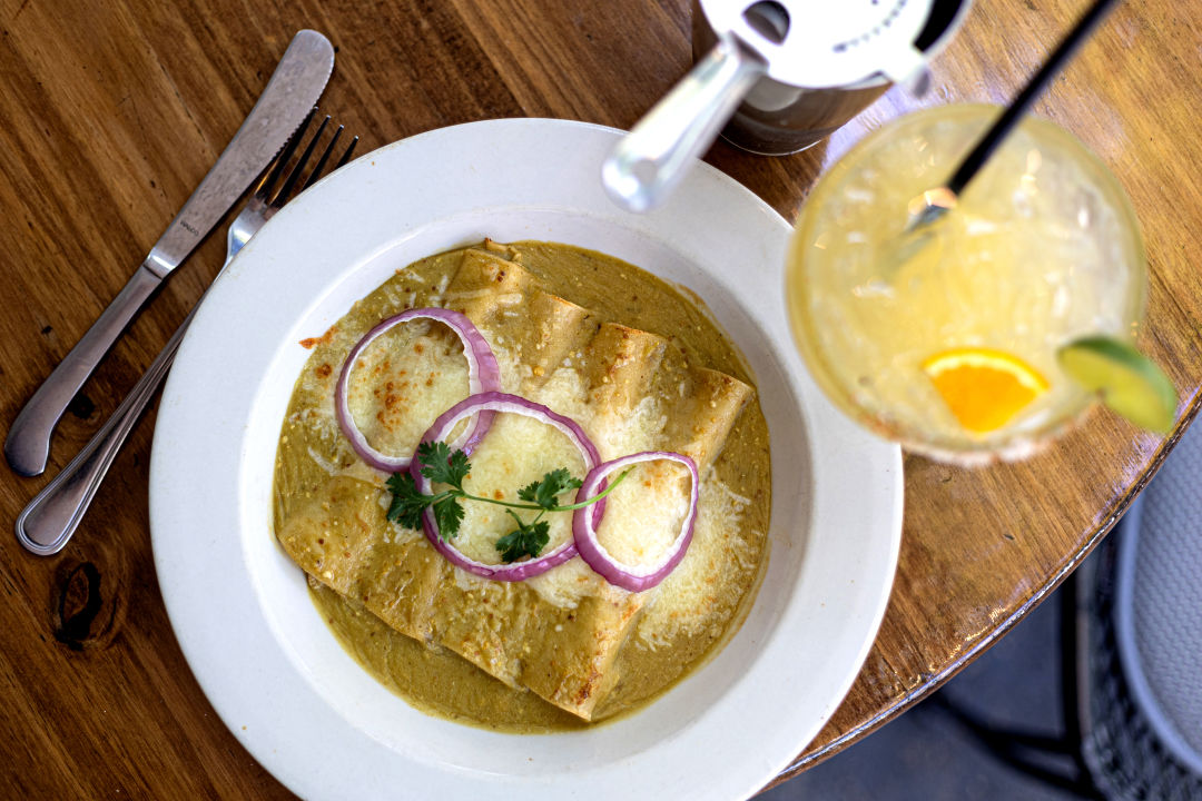 abuelas-nuestra-cocina-winemaker-restaurant_ivnjz5 The Best Restaurants in the Willamette Valley, According to Winemakers