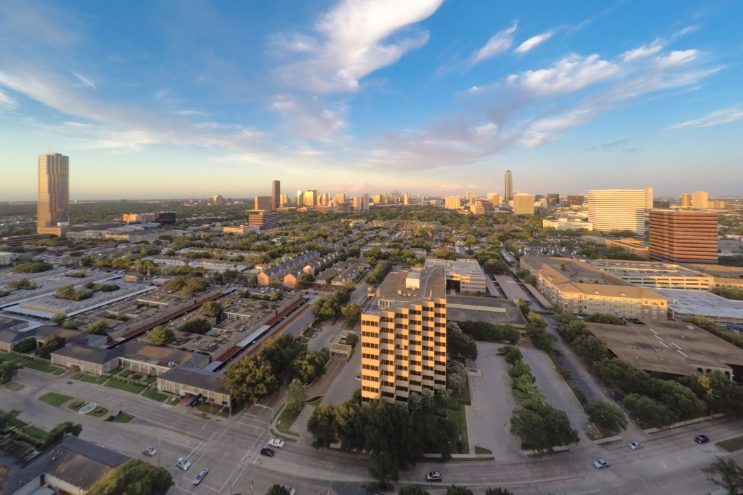 Houston Neighborhood Guide: The Galleria and Uptown