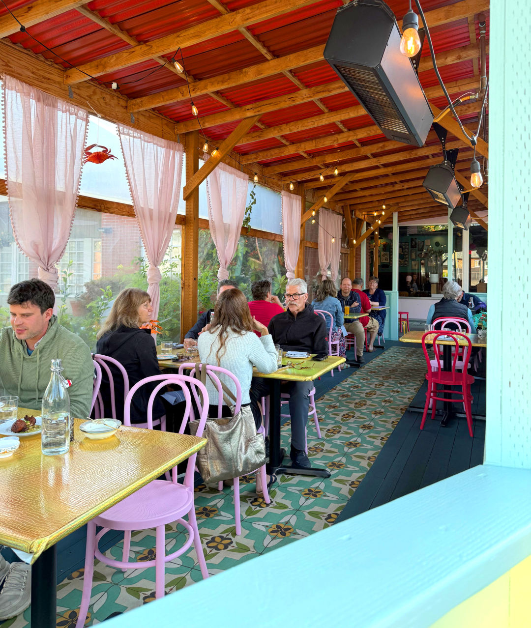 gado-gado-best-restaurant-patio_ci1jdb Portland’s Best Restaurant Patios | Portland Monthly